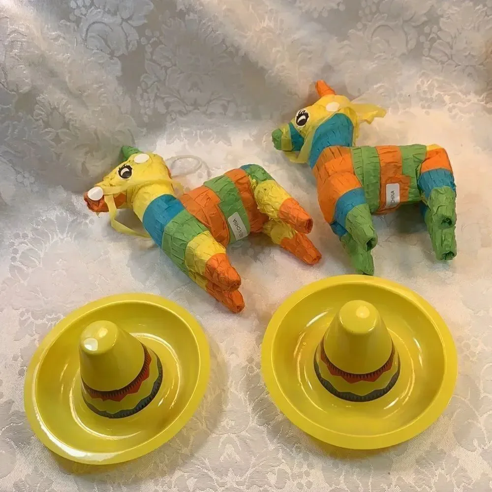 2 Piñatas Miniatures Decorations With Hats 7 Inches Tall Cinco De Mayo Day Dead